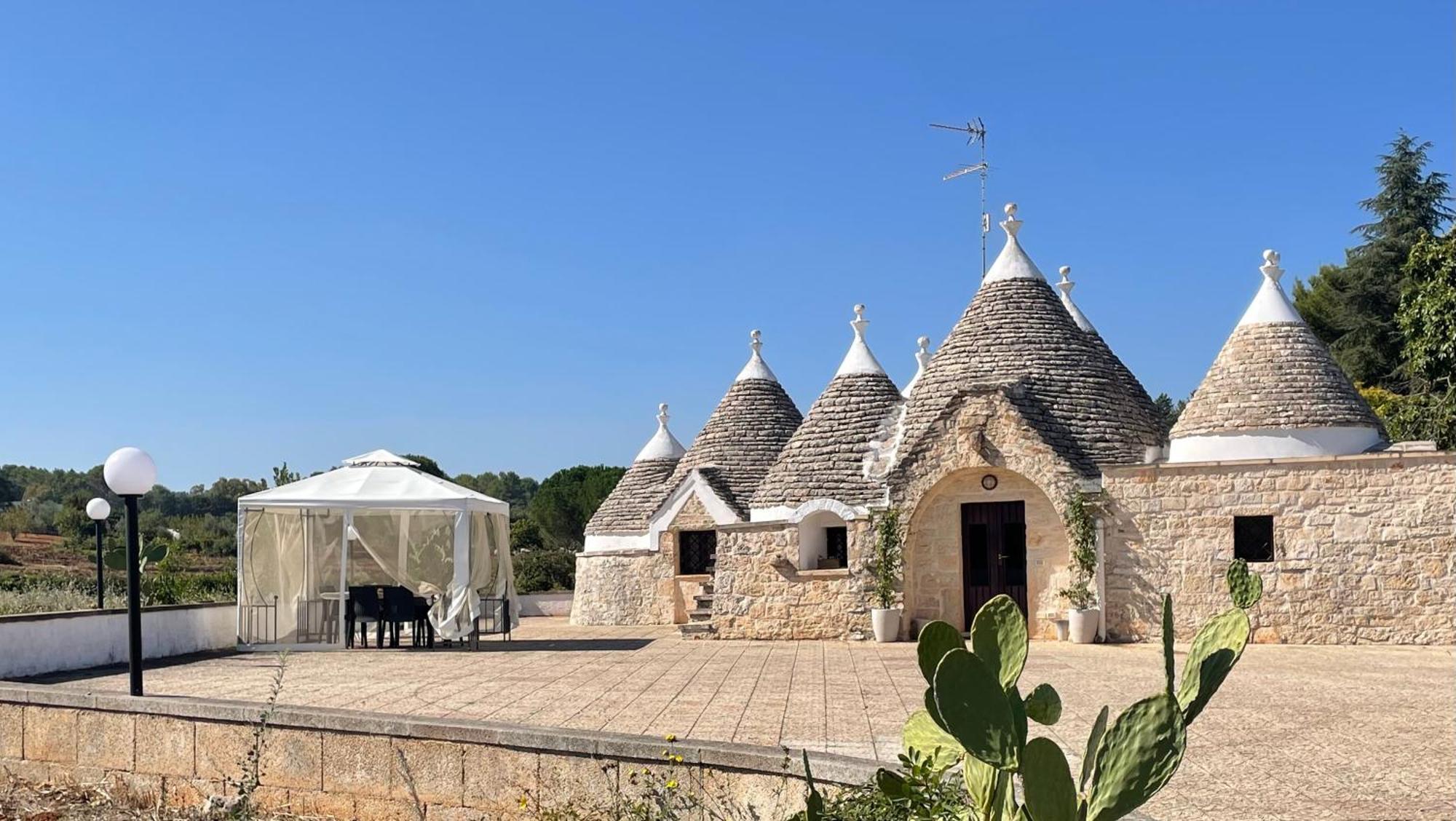 Trulli Del Sole Villa Martina Franca Eksteriør bilde