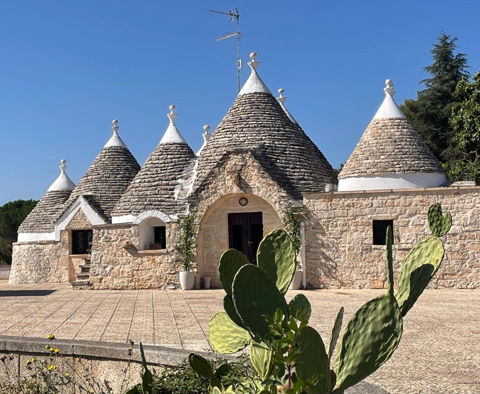 Trulli Del Sole Villa Martina Franca Eksteriør bilde